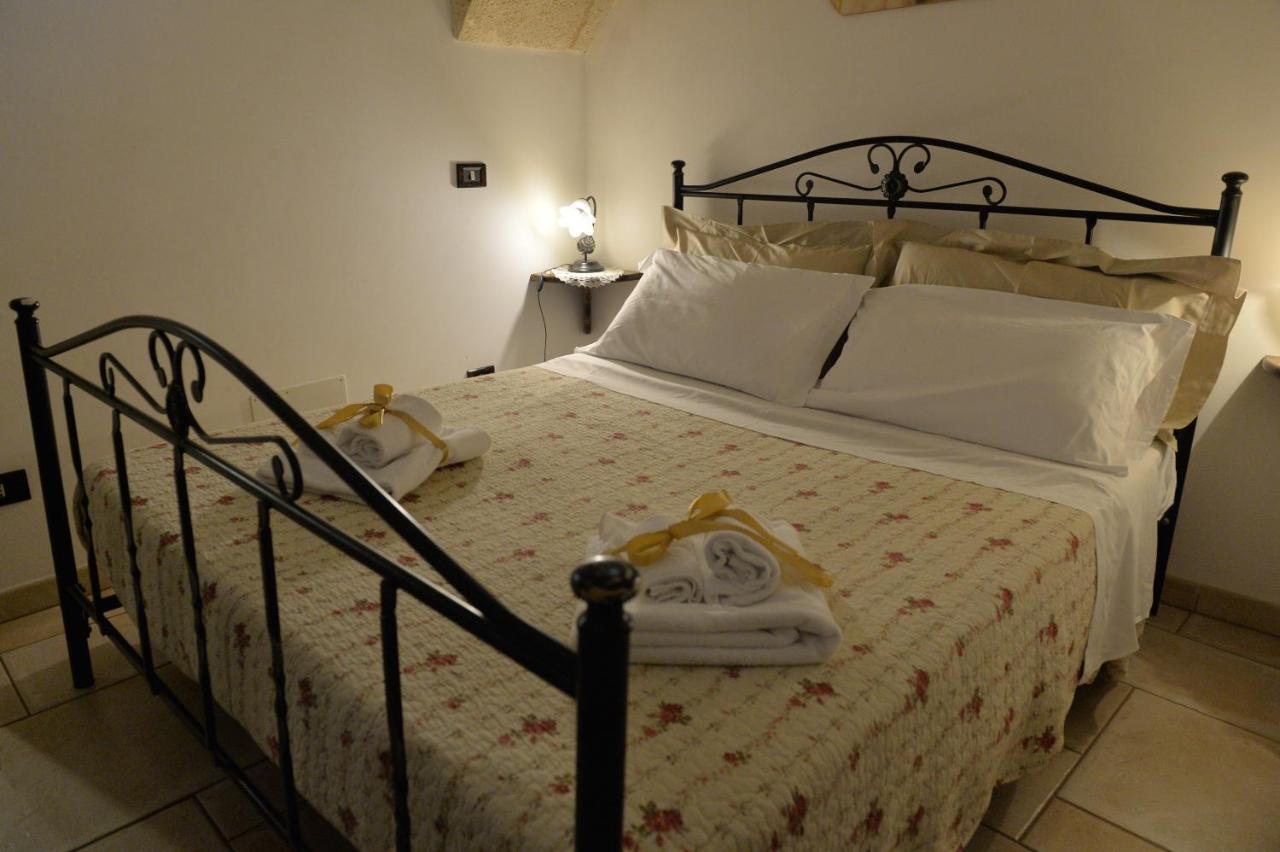I Trulli Del Nonno Michele Guest House Alberobello Exterior photo